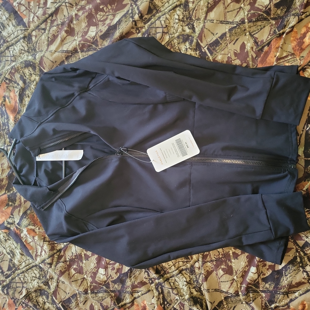 NWT workout/running jacket.